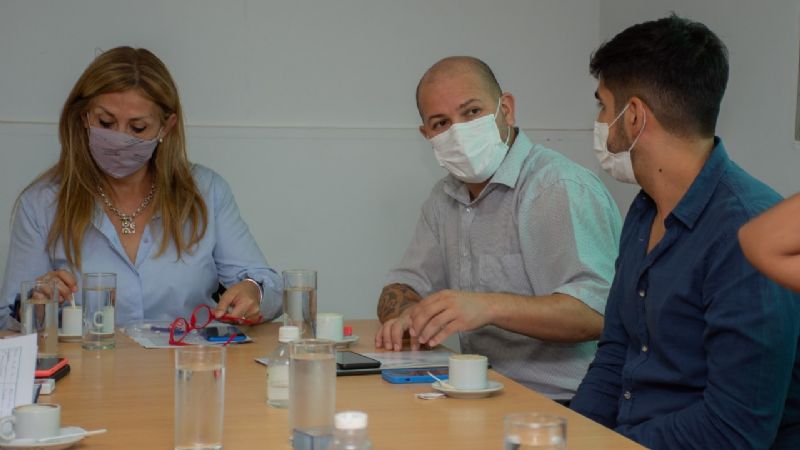 Bicameral de la Niñez avanza en la confección del reglamento para concursos