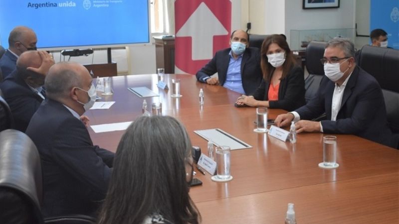 Se firmó convenio por el fondo compensador destinado al transporte público