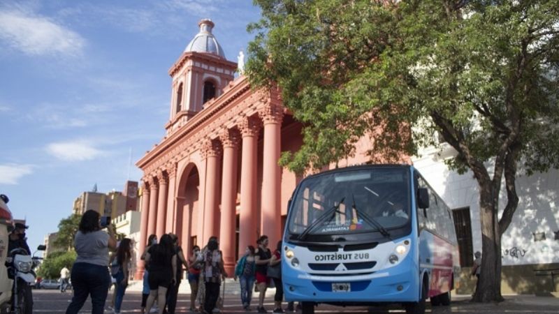 Con capacidad completa, el Bus Turístico ya recorre la ciudad