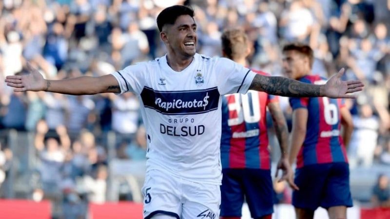Otro “show” del “Pulga” y Gimnasia venció a San Lorenzo