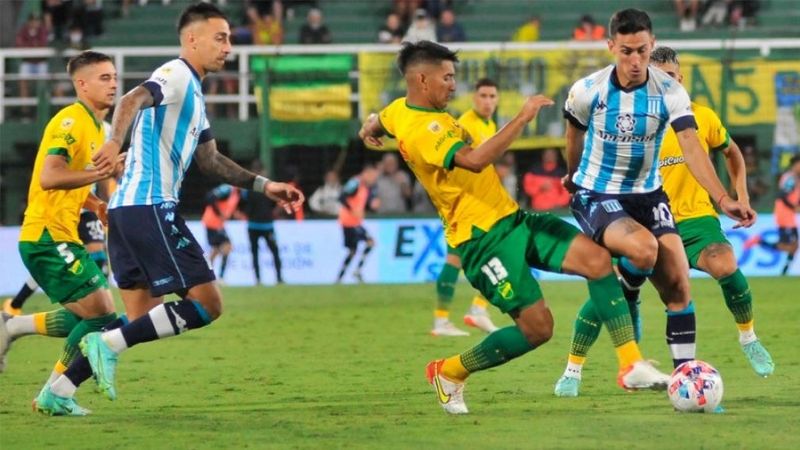 Empates de Defensa-Racing y Sarmiento-Banfield