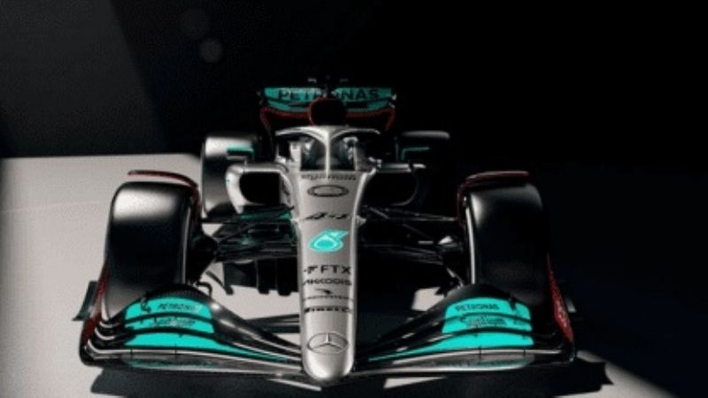 F1: Mercedes presentó la “flecha de plata” 2022