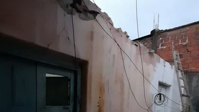 Se derrumbó parte de una vivienda
