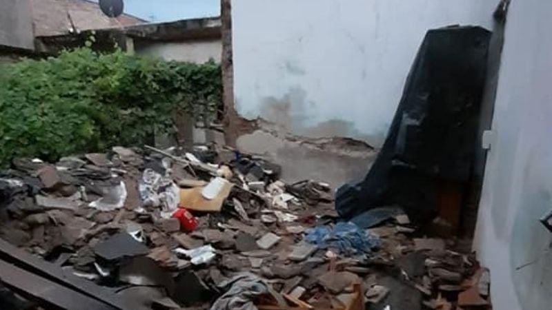 Se derrumbó parte de una vivienda