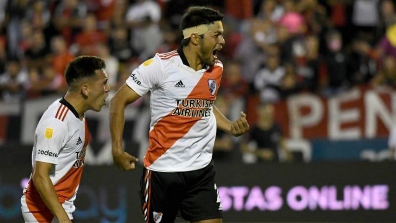 River aprovechó los regalos de Newell's y ganó 2 a 0
