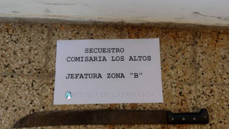 Aprehenden a un joven por agredir con un machete a otro