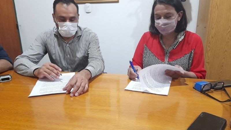 Exactas capacitará a estudiantes y a jóvenes para su inserción laboral