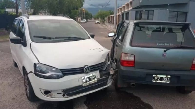 Un bebé de 47 días y sus padres resultaron heridos en siniestro vial