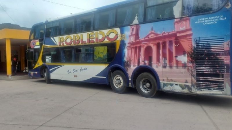 Se descompuso en el colectivo, falleció y tenía Covid