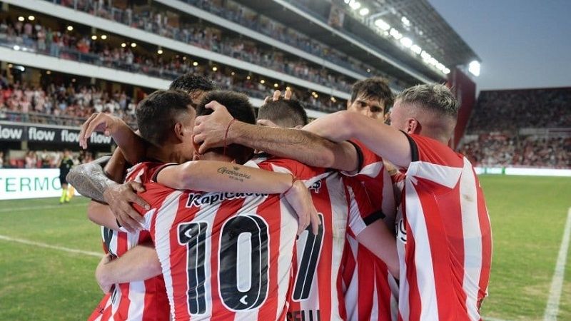 Estudiantes con Audax Italiano de Chile por la Libertadores