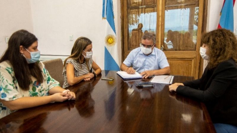 El Gobierno acordó con los gremios el incremento salarial para empleados públicos