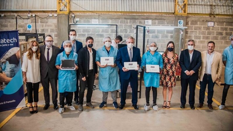Fernández recorrió El Pantanillo y anunció más inversiones para el sector industrial