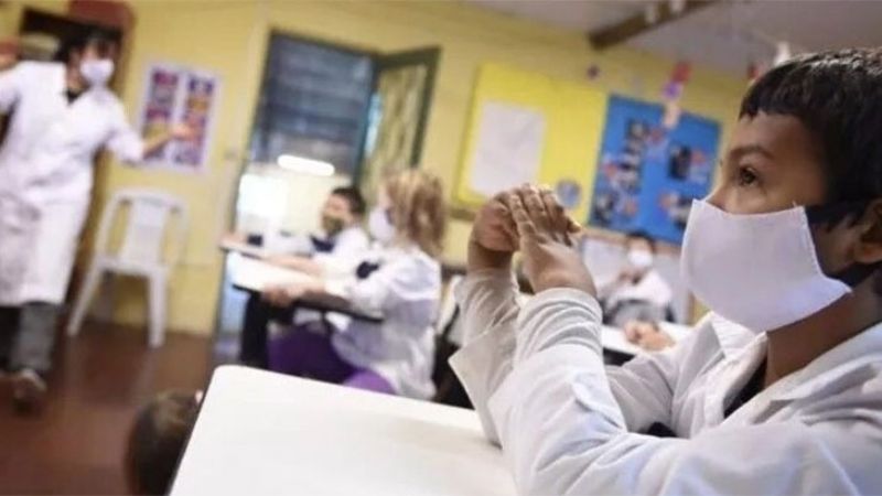 Será obligatorio el uso del barbijo en las escuelas