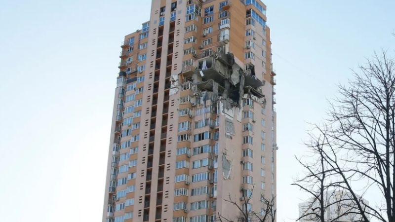 Asedio ruso a Kiev: dramáticos combates en las calles de la capital ucraniana