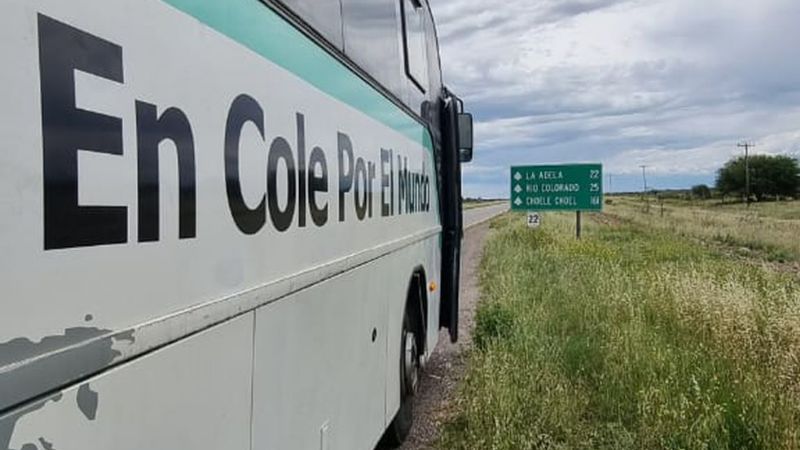 “En Cole por el Mundo”: una familia recorre el país y sueña con llegar a Alaska