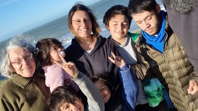 “En Cole por el Mundo”: una familia recorre el país y sueña con llegar a Alaska