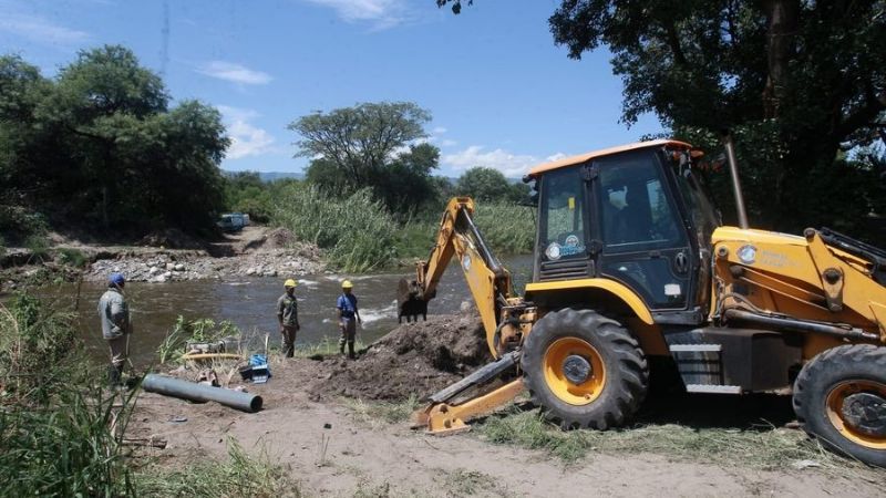 Usuarios de Banda de Varela aún con problemas de agua
