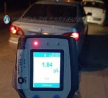 Secuestran dos vehículos tras protagonizar siniestros viales