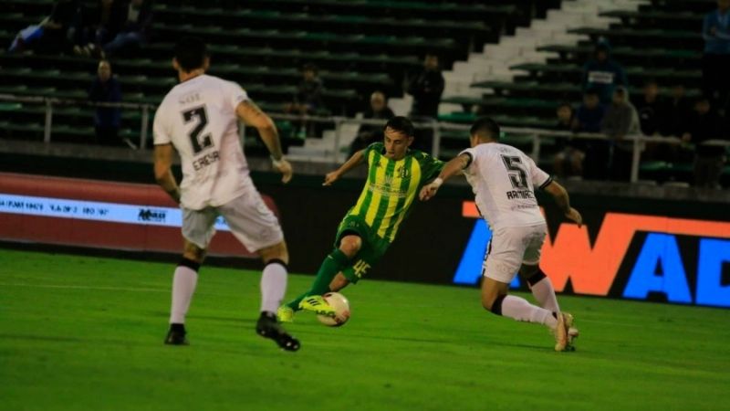 Aldosivi y Central Córdoba igualaron sin goles ni luces