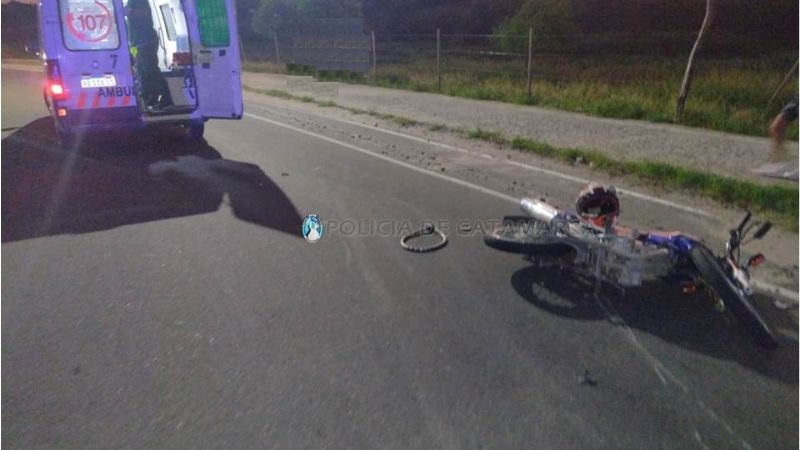 Derrapes de motos: dos heridos asistidos