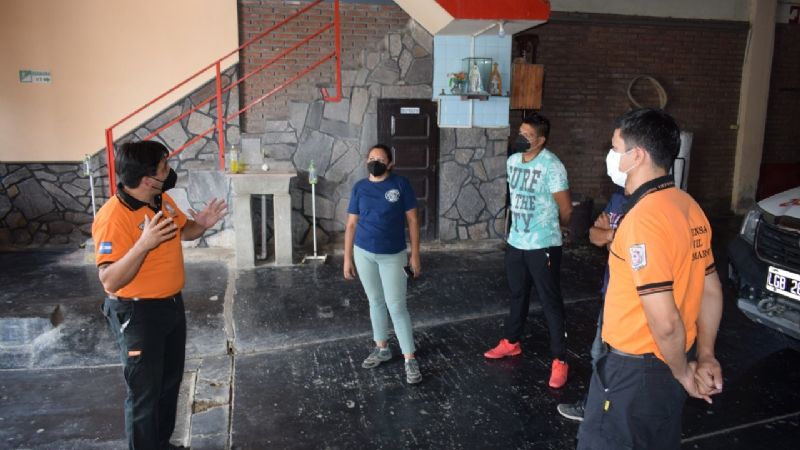 Fortaleciendo el sistema de comunicaciones de Bomberos Voluntarios de la Provincia