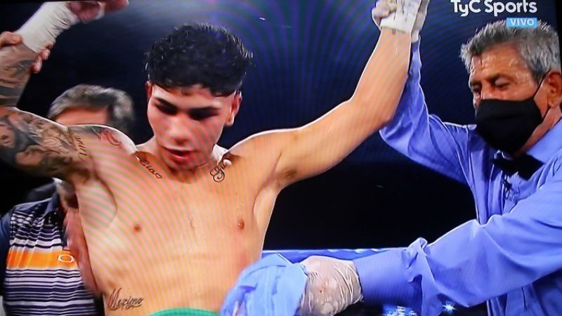 “Pacman” Corzo noqueó en 1’ y ½ y tiene nueva corona