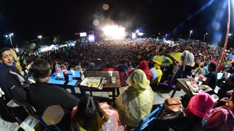 Gran celebración por el aniversario de Santa María