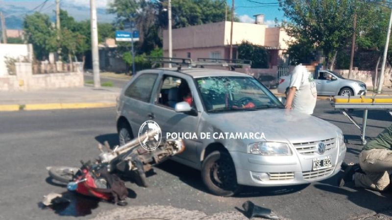Choque dejó a un motociclista herido