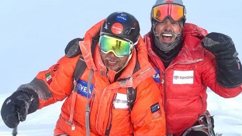 Montañista mexicano ciego hizo cumbre en el Ojos del Salado