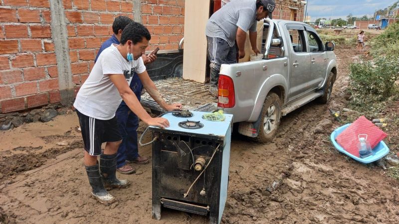 Intensos trabajos para paliar los desastres de la tormenta