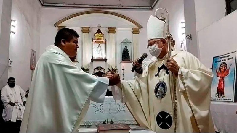 Nuevo párroco en El Alto