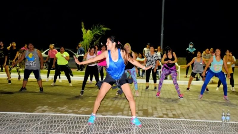 Exitosa jornada de zumba en Tinogasta