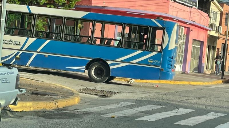 Caos en el centro por bloqueo de colectivos