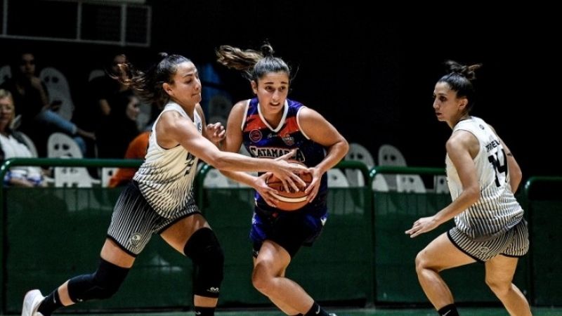 Catamarca logró su 3ra victoria al hilo y alimenta chances