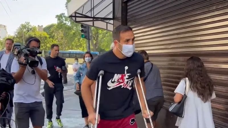 Boca pierde a Izquierdoz, que debe ser operado