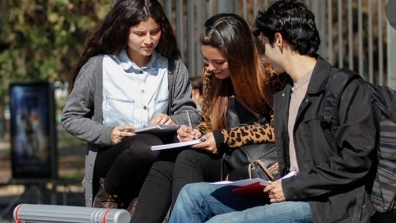 Los jóvenes no se sienten representados a nivel parlamentario