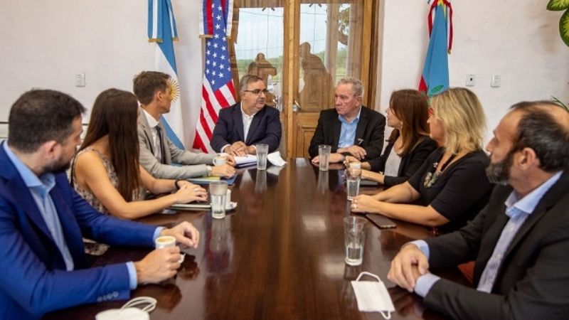 Jalil recibió a Oficial de la Embajada de EE.UU.