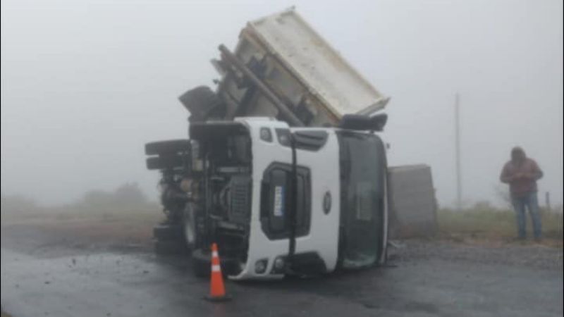 Volcó un camión en Ancasti