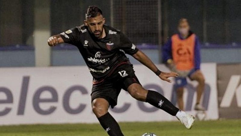 “Wanchope” se “anotó” en el 2-1 a Peñarol, por Copa Argentina