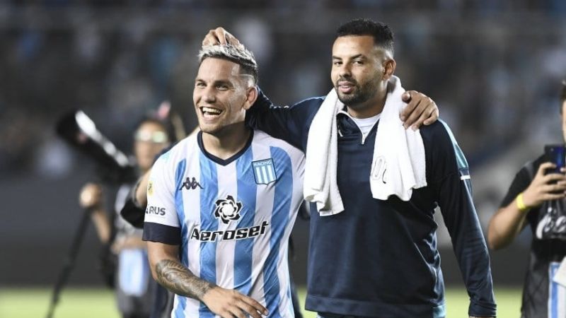 En Racing están “chochos” con Gago y Cardona