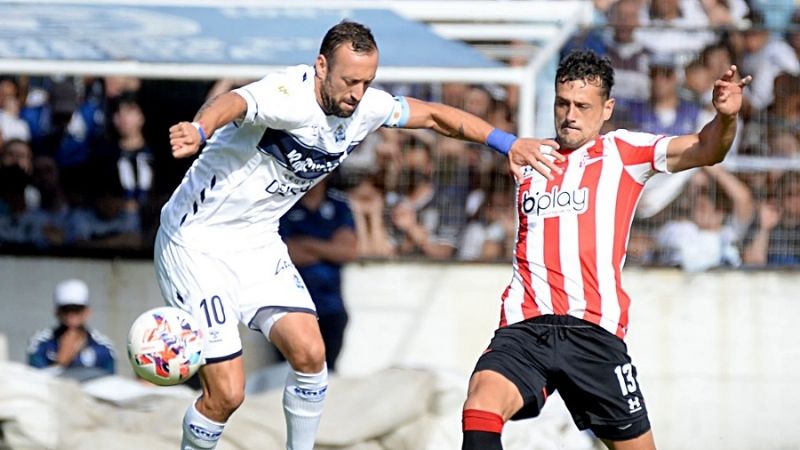 Gimnasia y Estudiantes disputan el honor platense