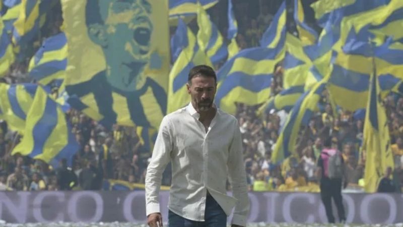 “El Kily” González dejó de ser el DT de Central