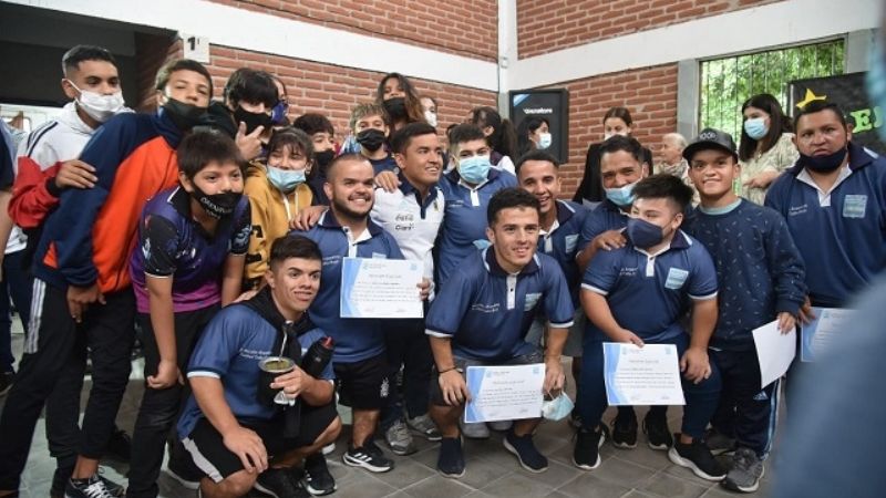 Educación Especial junto al seleccionado “Talla Baja”