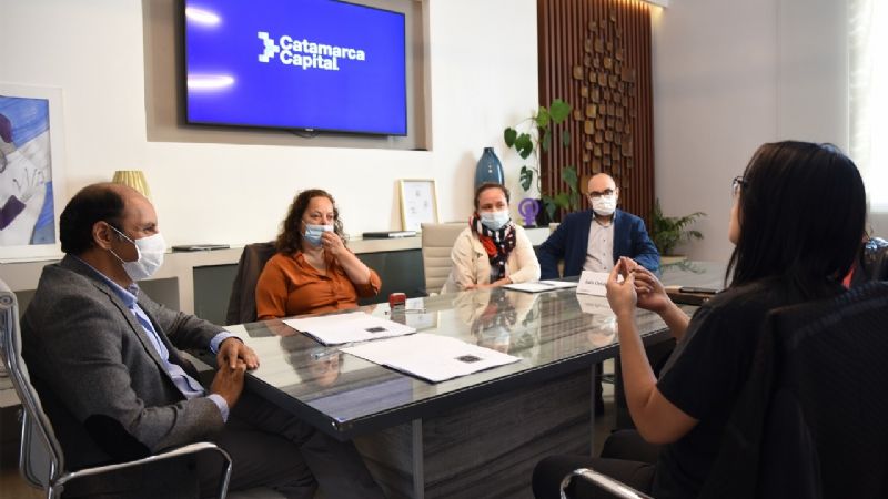 ACASO va a capacitar a empleados municipales en lengua de señas