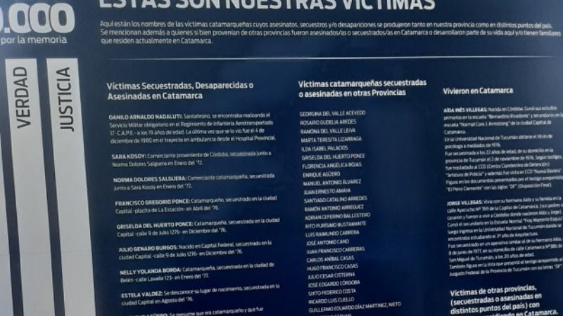 Derechos Humanos descubrió un cartel en conmemoración del 24M