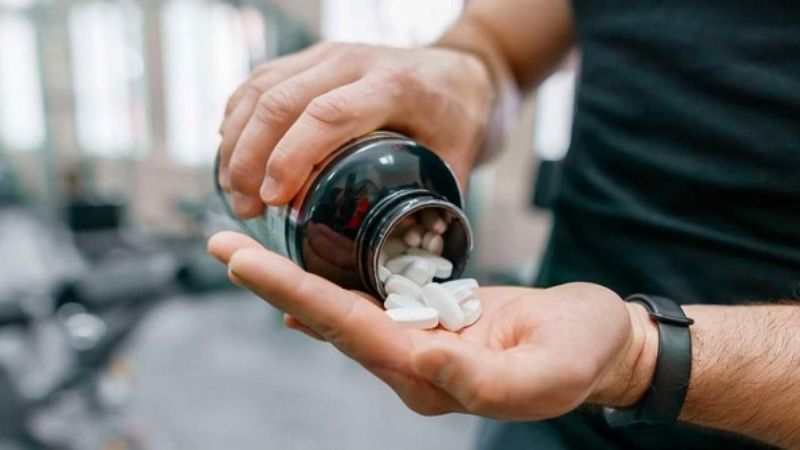 Prohíben siete suplementos dietarios por considerarlos peligrosos para la salud