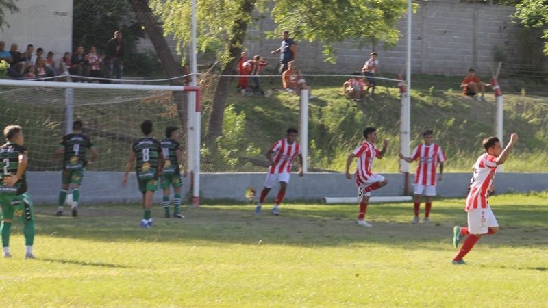 Goleada de Coronel Daza 5-1 a Los Sureños