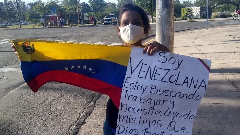 Venezolana busca trabajo