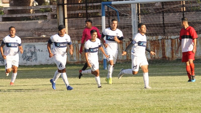 Triunfo de Sumalao; empate de Obreros-La Estación