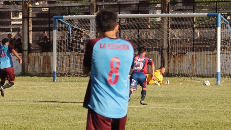 Triunfo de Sumalao; empate de Obreros-La Estación